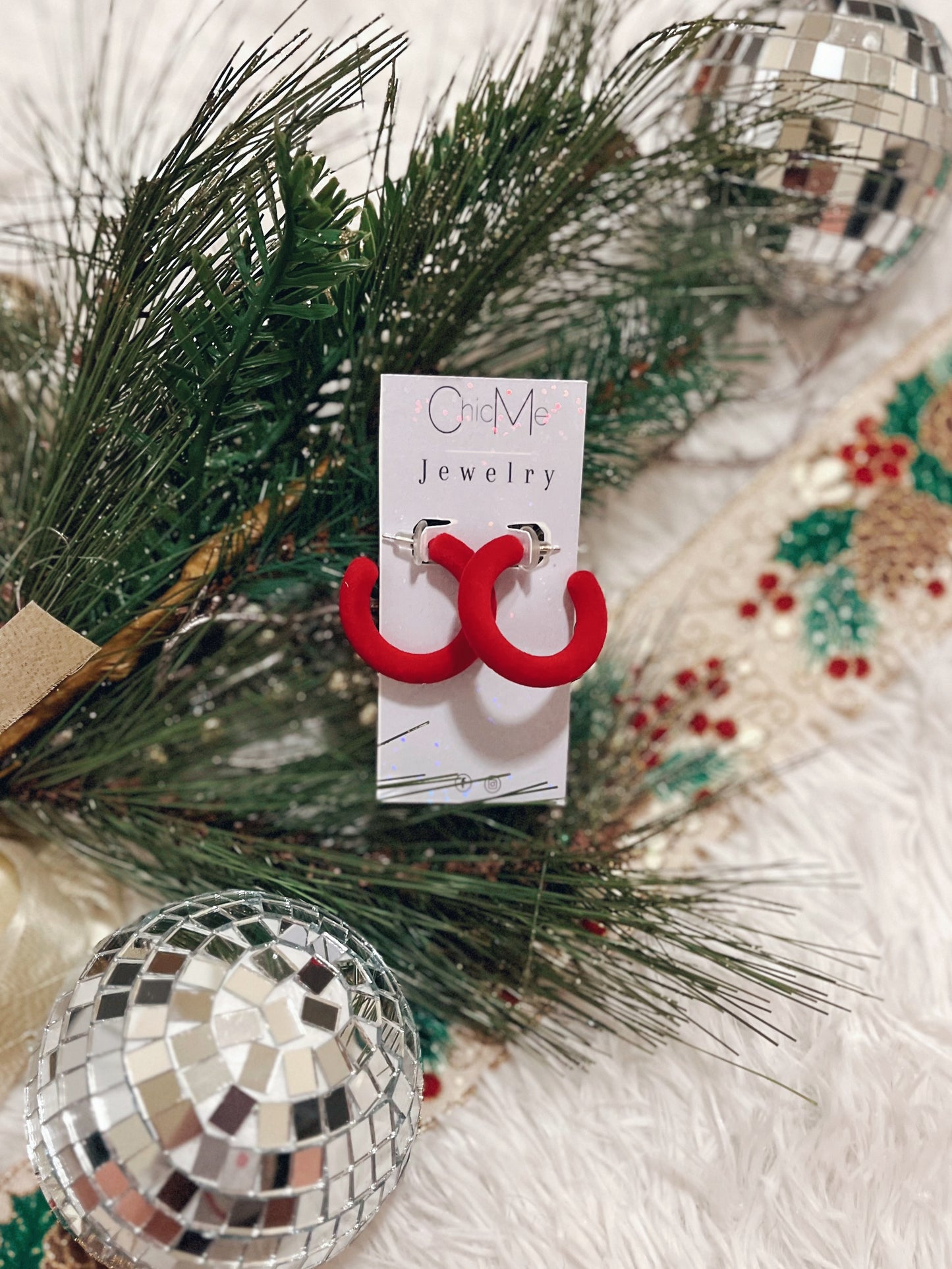 Red Velvet Hoops